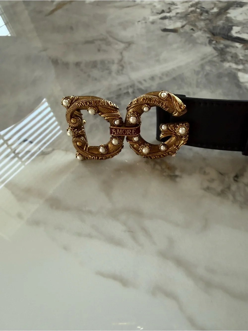 Dolce & Gabbana Black Leather Belt with Gold Pearl-Embellished 'DG' Buckle - Picture 7 of 11